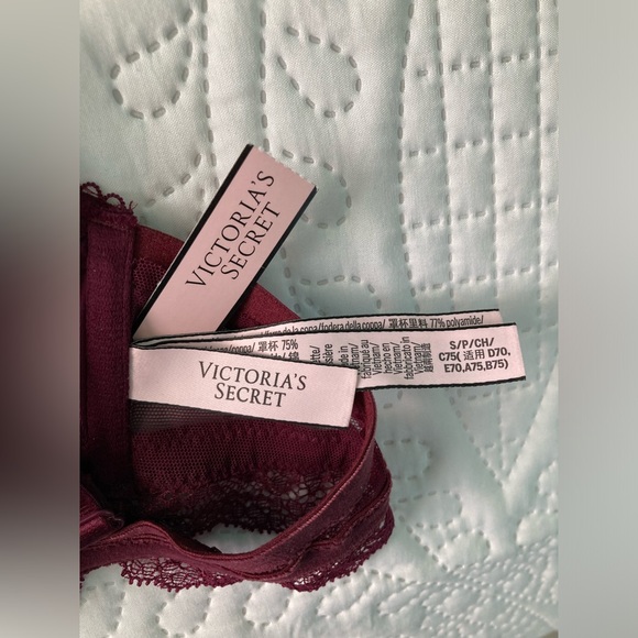 NWT Victoria’s Secret Red Burgandy Wine Maroon Lace and Velvet Demi Bra Bralette - Picture 5 of 7